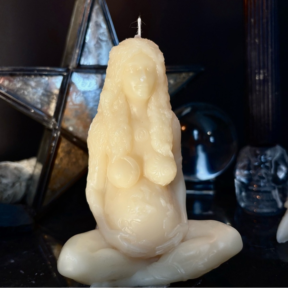 Mother Earth candle
